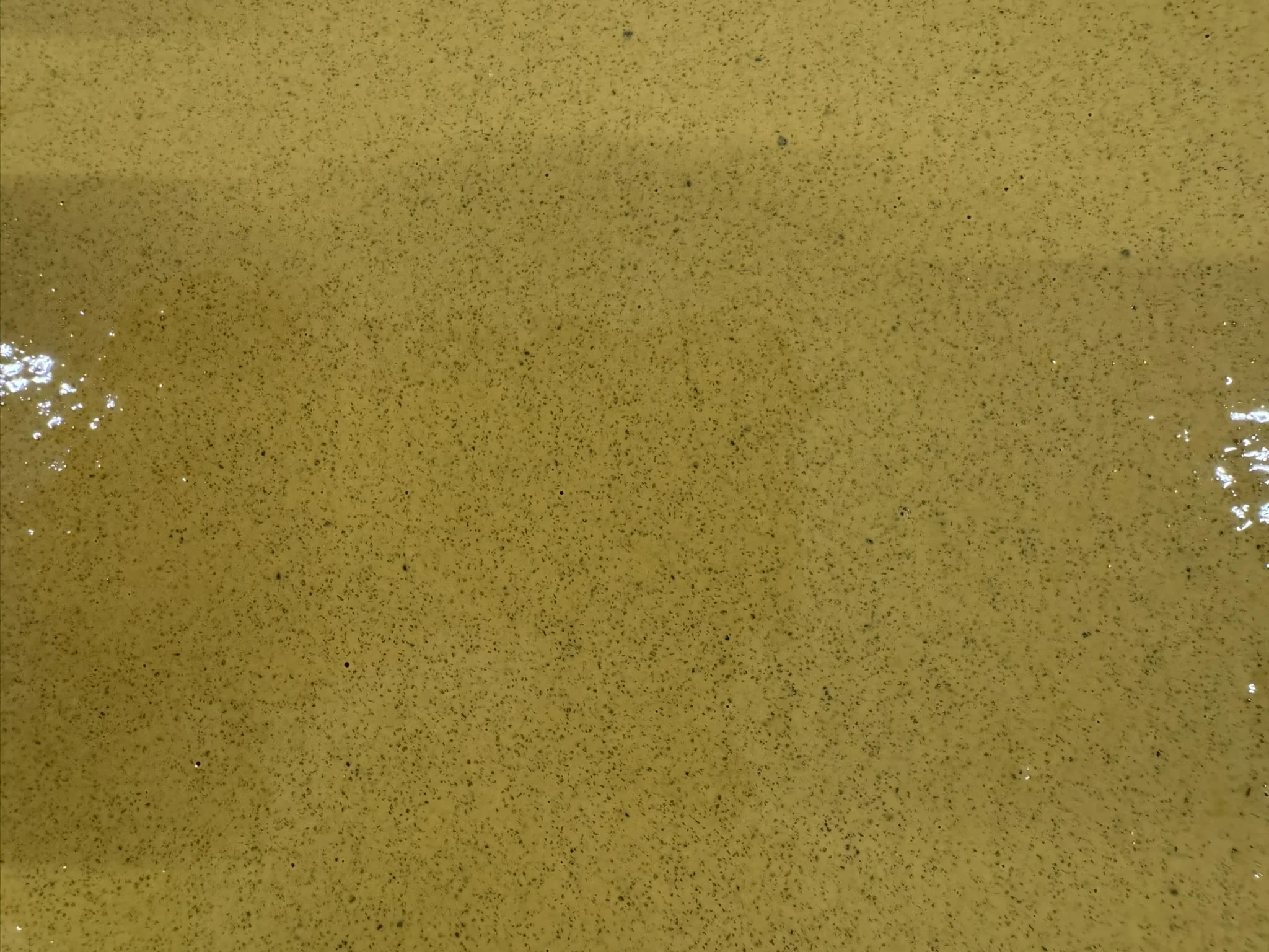 Как выполнить ремонт пола с помощью смолы