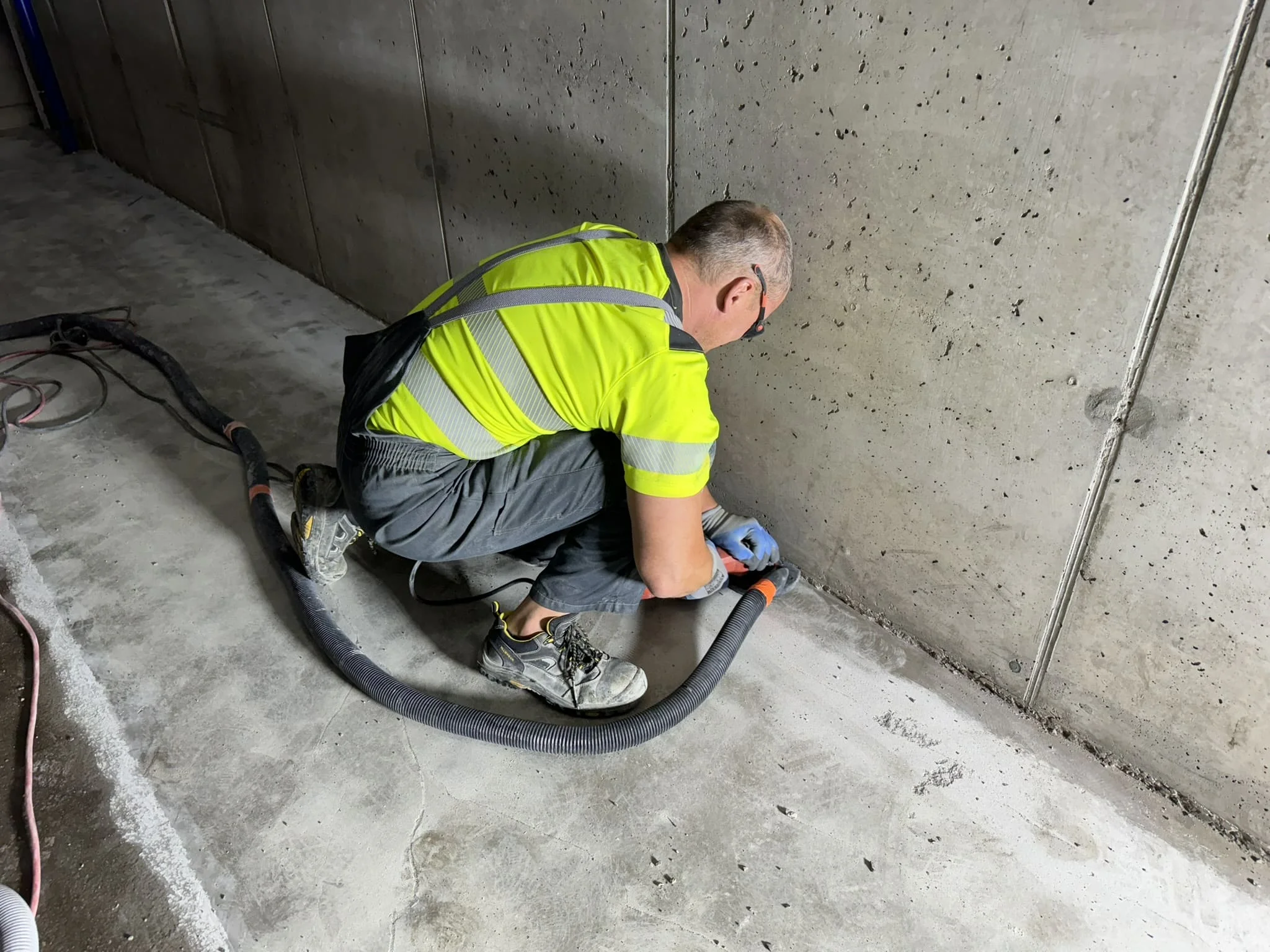 Стоимость ремонта пола