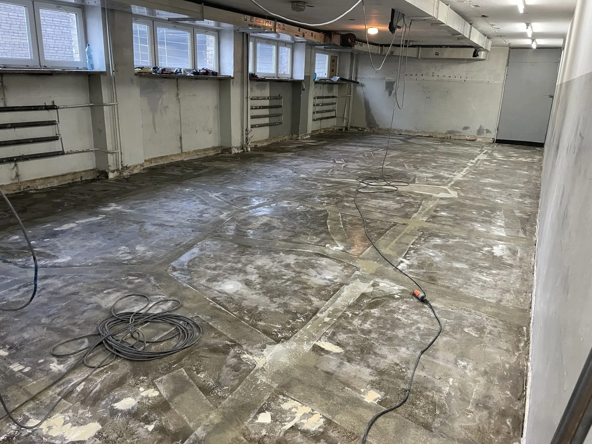 Ремонт старого бетонного пола